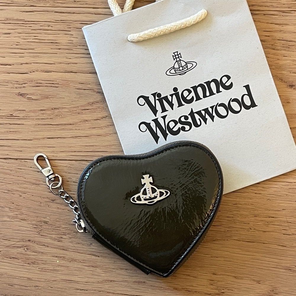 Vivienne Westwood Black Heart Pouch Patent Orb Logo Zip Coin Case, Key pouch